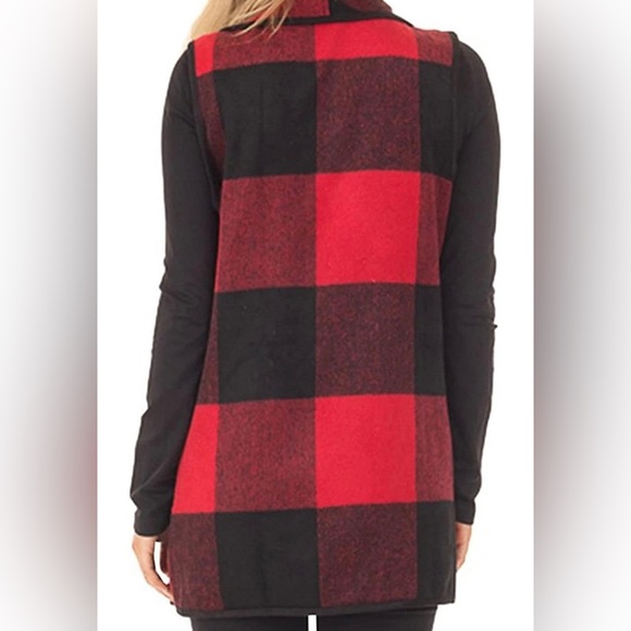 Sleeveless Cardigan Jacket - Picture 2 of 3